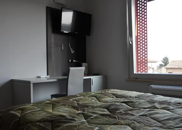 Ai Santi 3* Dossobuono