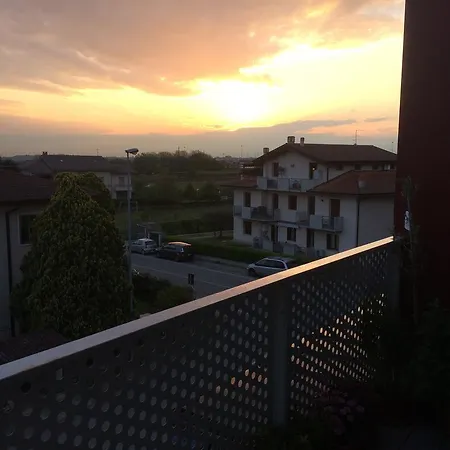 Bed & Breakfast Ai Santi Dossobuono